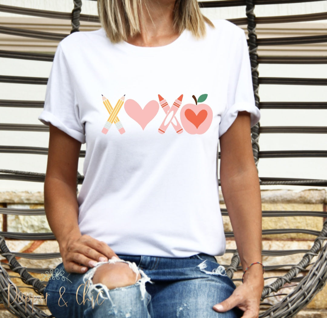 Teacher XOXO tee