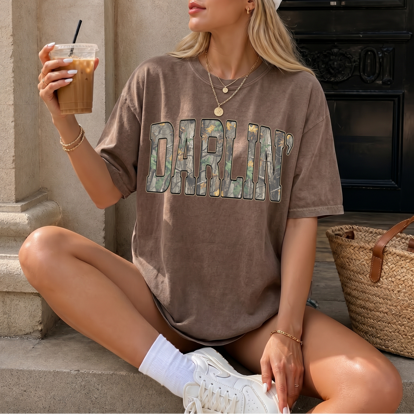 Darlin' Tee