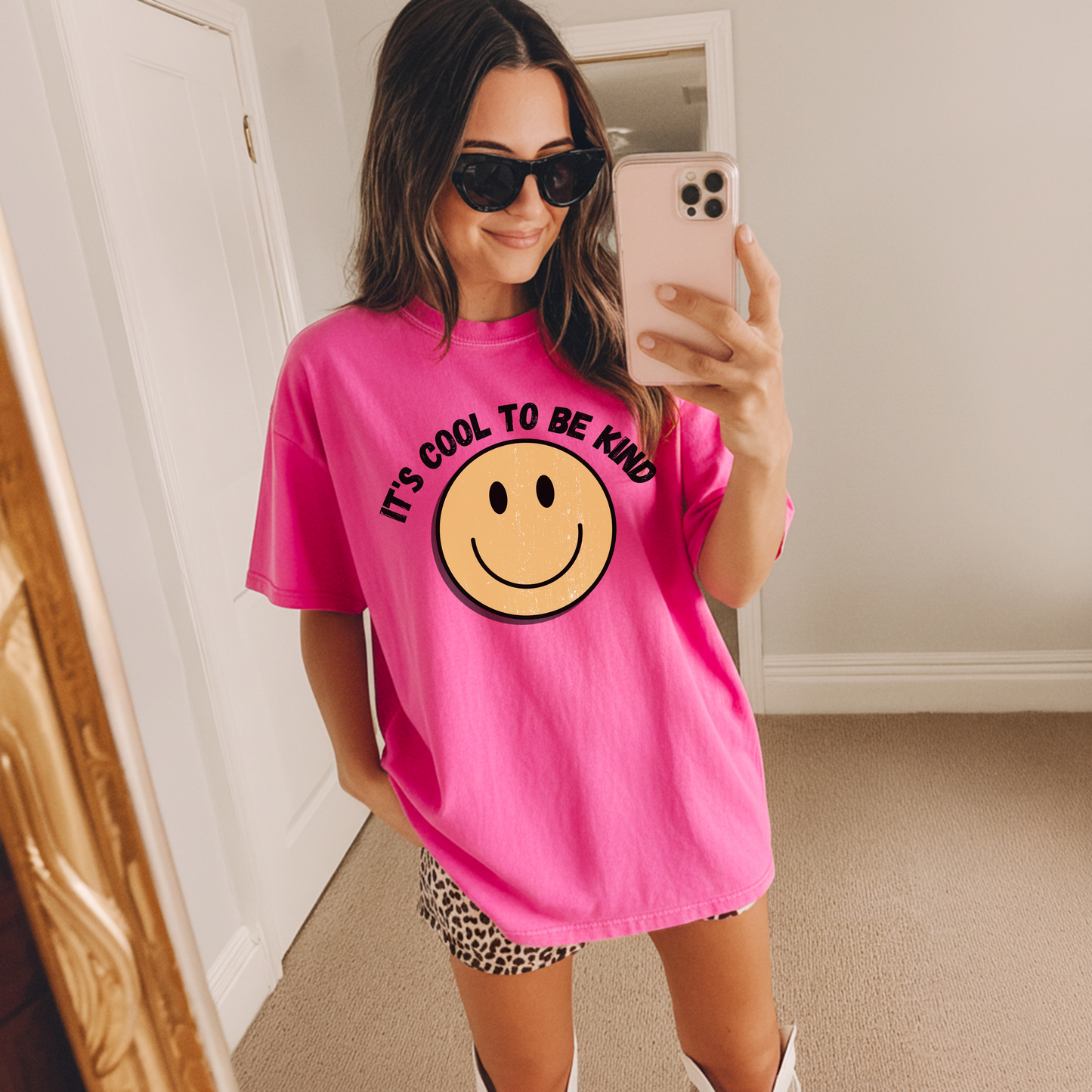 It's Cool to Be Kind Smiley Tee