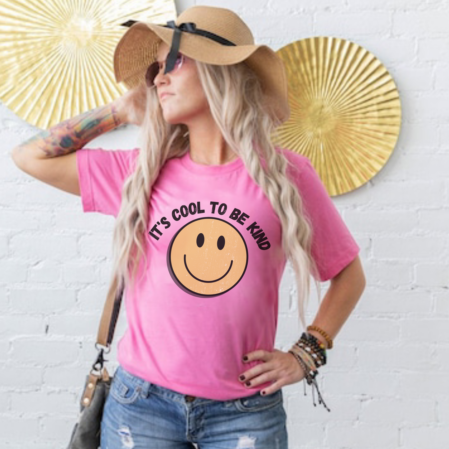 It's Cool to Be Kind Smiley Tee